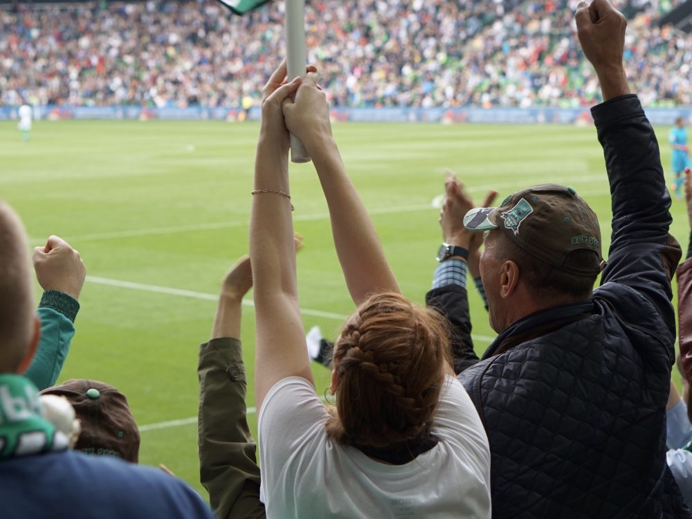 food-fans-watching-football-on-the-stadium.jpg